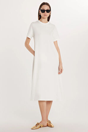 Kadın Regular Fit Kısa Kollu Yan Cepli Bisiklet Yaka Uzun Ekru Elbise