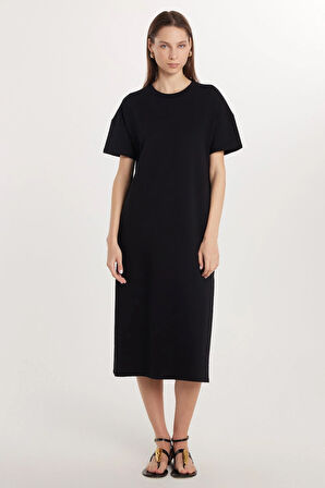 Kadın Regular Fit Kısa Kollu Esnek Kumaş Cepli Bisiklet Yaka Siyah Elbise