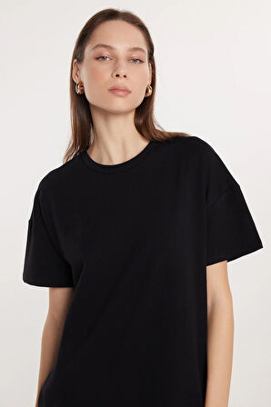 Kadın Regular Fit Kısa Kollu Esnek Kumaş Cepli Bisiklet Yaka Siyah Elbise