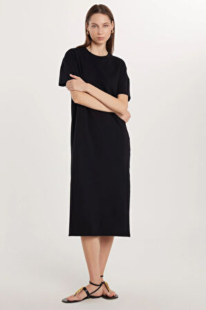 Kadın Regular Fit Kısa Kollu Esnek Kumaş Cepli Bisiklet Yaka Siyah Elbise