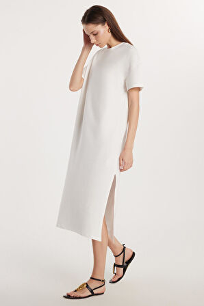 Kadın Regular Fit Kısa Kollu Esnek Kumaş Cepli Bisiklet Yaka Ekru Elbise 