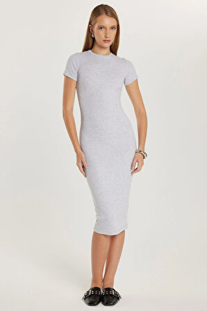 Kadın Standart Fit Bisiklet Yaka Kısa Kollu Modal Kumaş Midi Boy Gri Elbise