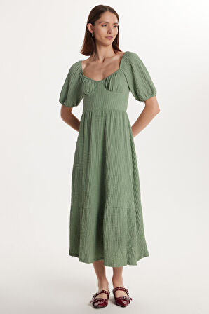 Kadın Standart Fit Normal Kesim Sırt Bağlama Detaylı U Yaka Midi Mint Elbise