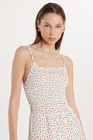 Kadın Slim Fit Dar Kesim İnce Askılı Büzgülü Kare Yaka Elbise