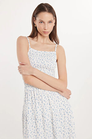 Kadın Slim Fit Dar Kesim İnce Askılı Büzgülü Kare Yaka Elbise