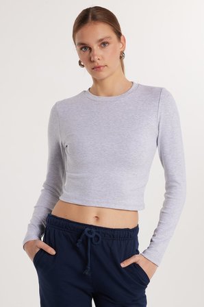 Kadın Slim Fit Dar Kesim Bisiklet Yaka Gri Bluz