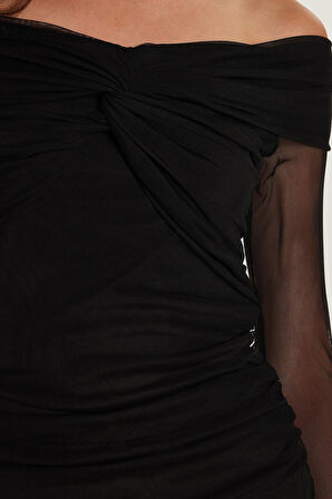 Kadın Slim Fit Dar Kesim Uzun Kollu Straplez Tül Detaylı Siyah Elbise