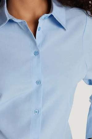 Kadın Slim Fit Dar Kesim Pamuklu Pensli Mavi Gömlek