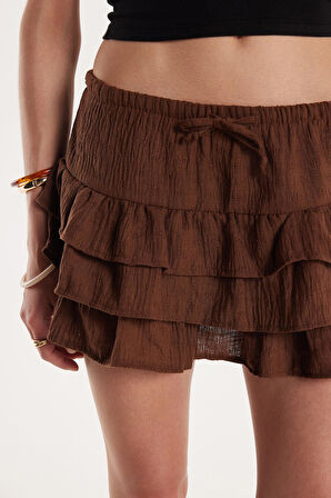 Kadın Standart Fit Bağcıklı Pileli Desenli Kahverengi Mini Etek