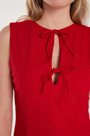 Kadın Regular Fit Klasik Kesim Boyun Bağlama Detaylı Mini Kırmızı Elbise