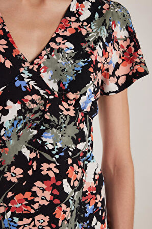 Kadın Standart Fit Viskon V Yaka Midi Elbise