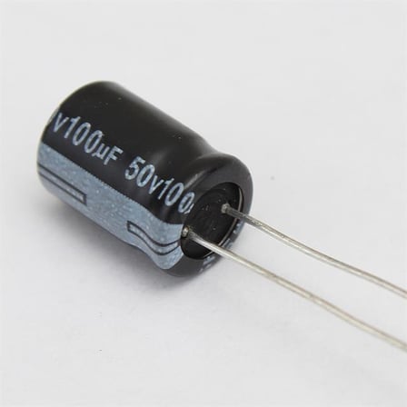 100 MF 50 V Kondansatör (20 Adet)