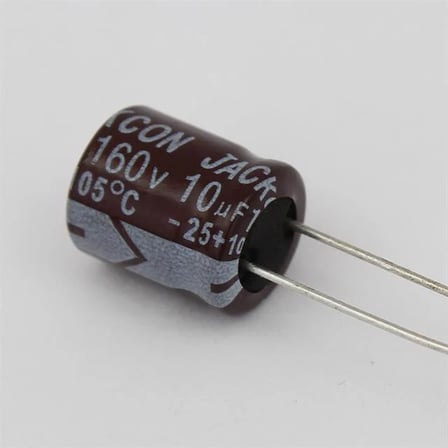 10 MF 160 V Kondansatör (20 Adet)