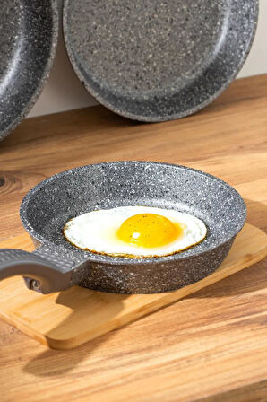 OMS 3737 Fry Pan Döküm Granit 3 Parça Tava Seti Siyah (20-24-28 cm)