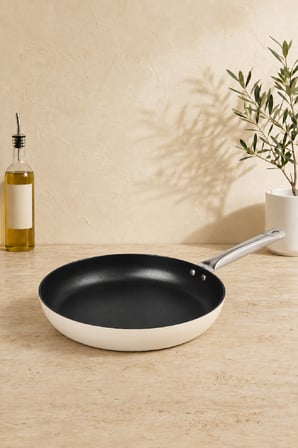 esperanza titanyum tava 26 cm krem
