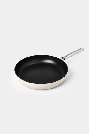 esperanza titanyum tava 26 cm krem