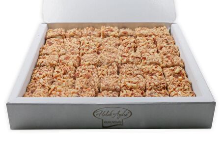 Baklava Fındık Kremalı Badem Kaplı 700 Gr