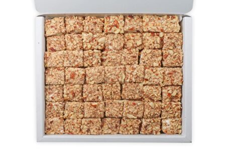 Baklava Fındık Kremalı Badem Kaplı 700 Gr