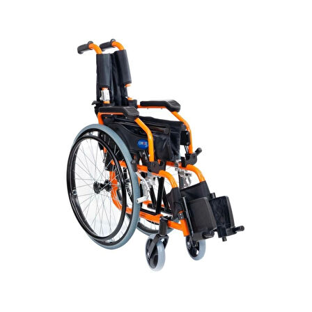 Comfort Plus Çocuk Tekerlekli Sandalye Turuncu&Siyah | Alüminyum Şase, Katlanabilir Yapı, Temizlenebilir Döşeme KY980LA-35