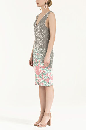 Beyaz Desenli v yaka triko elbise 28473 | 40