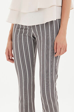 Kahve Çizgili dar kesim pantolon 41163 | 40