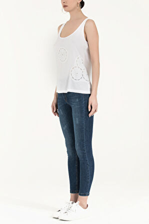 Beyaz Lazer kesimli bol kesim bluz 19562 | 44