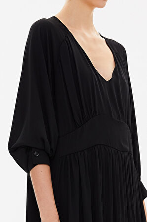 Siyah V yaka büzgülü bol kesim midi  elbise 92479 | S