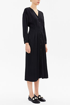 Siyah Düşük omuz V yaka düğmeli midi elbise 92613 | 44