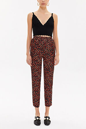 Siyah Kırmızı Lastikli bol kesim pantolon 41341 | 48