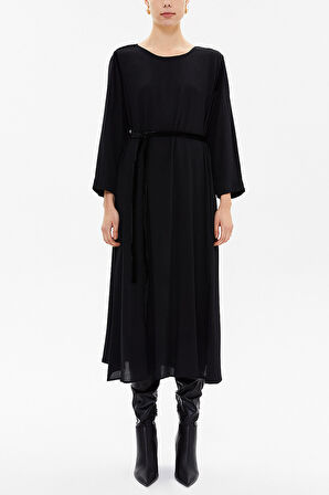 Siyah Omuzları biyeli midi elbise 93039 | S