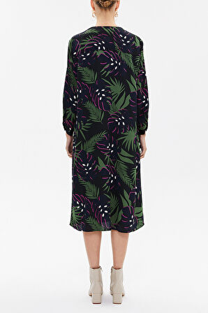 Desenli Yakadan bağcıklı midi elbise 93053 | M