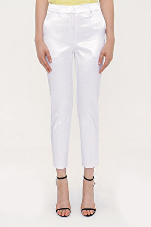 Beyaz Beli lastikli boru paça pantolon 41373 | M