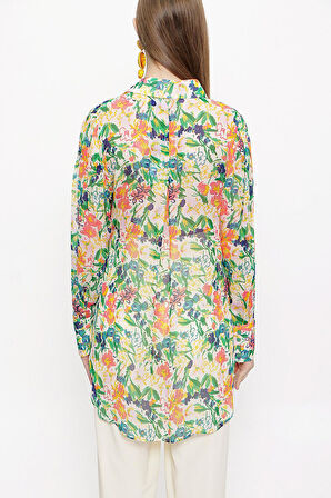 Beyaz Zemin Renkli Güllü Bol kesim gömlek 10761 | M