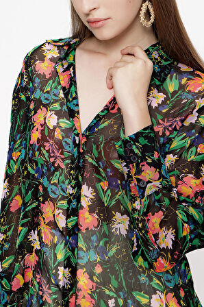 Siyah Zemin Çiçek Baskılı Bol kesim gömlek 10761 | M