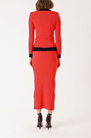 Kırmızı Siyah Düğme detaylı hırka ve etekli takım 28850 | S