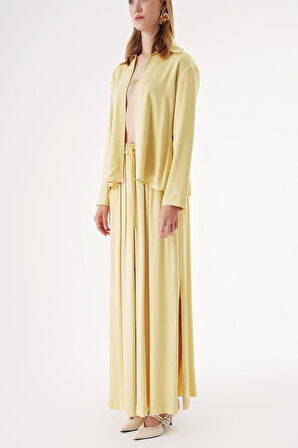 Bej Arkası yırtmaç detaylı gömlek ve beli lastikli midi boy etekli ikili takım 12344 | S