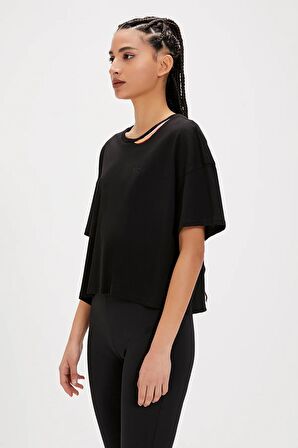 Amanda Siyah Basic Kadın Tişört
