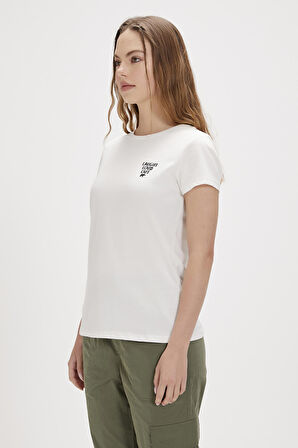 Laura Beyaz Basic Baskılı Kadın Tişört