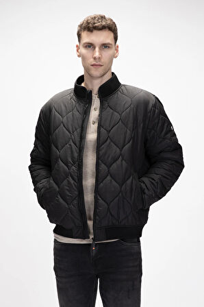 Down Brussel Si̇yah Erkek Mont