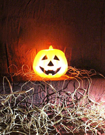 HALLOWEEN DEKORATİF BALKABAĞI IŞIKLI 18CM AST6660