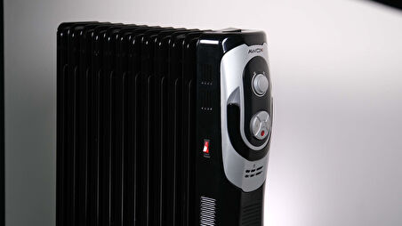 Awox 12F DilimFanlı 2900 W Yağlı Radyatör Siyah