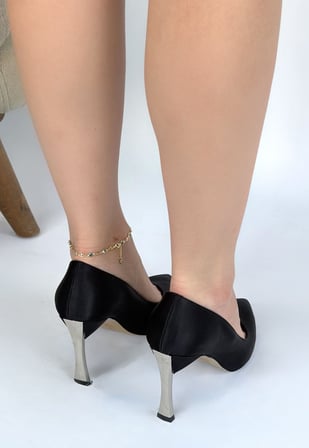 Yıldızdan Siyah Saten Jurdan Taban Kadın Stiletto Ayakkabı