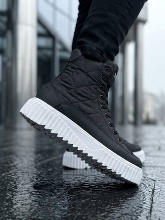 Yıldızdan Siyah (Beyaz Taban) Bağcıklı Paraşüt Kumaş Poli Taban Erkek Spor Bot
