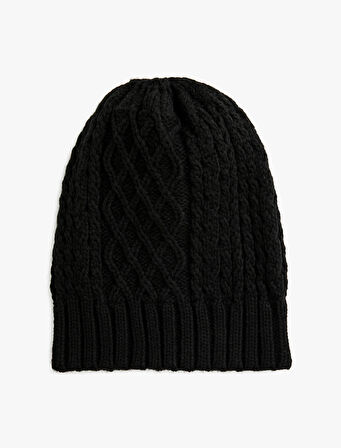 Basic Örgü Bere