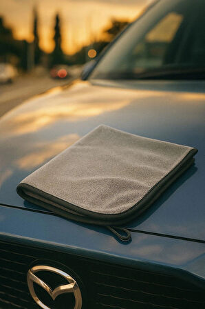 Mikrofiber Oto Araç Kurulama Bezi 50x70 Cm Süper Emici / Suya Hükmeden Güç /