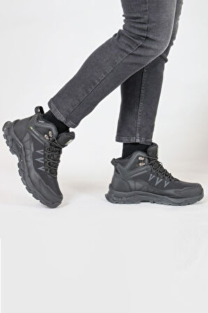 30586 Siyah Su Geçirmez Erkek Bot