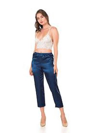 3nbe Kadın Saten Pijama Takımı Dantel Detaylı Büstiyerli Askılı İkili Set