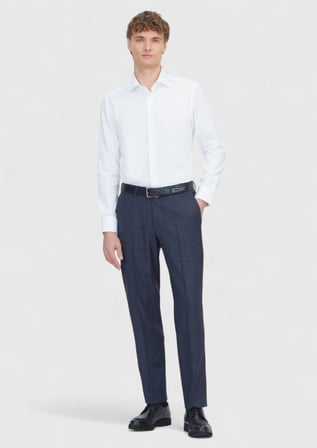 Beyaz Slim Fit Dokuma Klasik %100 Pamuk Gömlek
