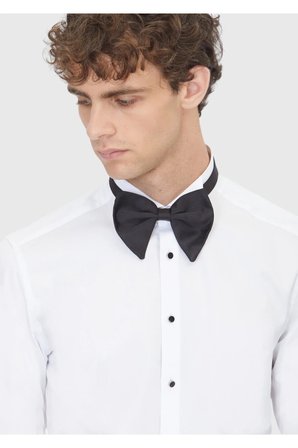 Beyaz Düz Slim Fit Duble Manşet Smokin Gömlek
