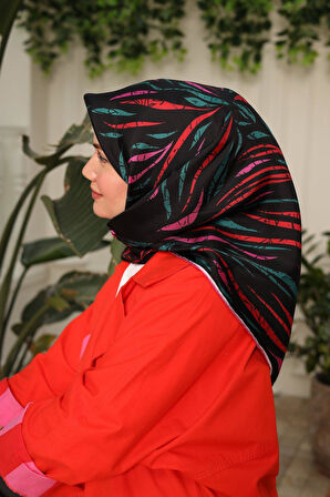 Silk Home Tivil İpek Eşarp IST11432-77  Siyah, Pembe, Kırmızı, Yeşil